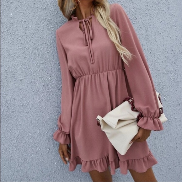 NWT long ruffle sleeve mini dress multiple sizes - Picture 3 of 5